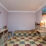 Acg Palace מלון 5*