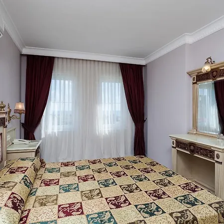 Acg Palace Otel