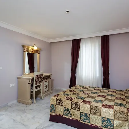 Acg Palace Otel 5*