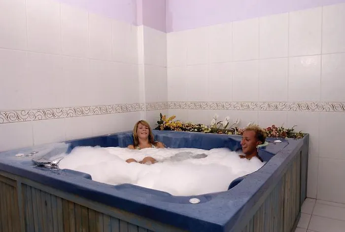 Hotell Acg Palace 5*