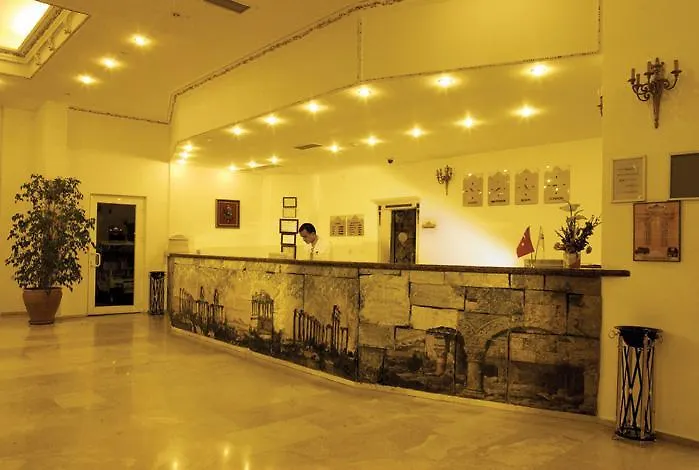 Acg Palace Hotel 5*